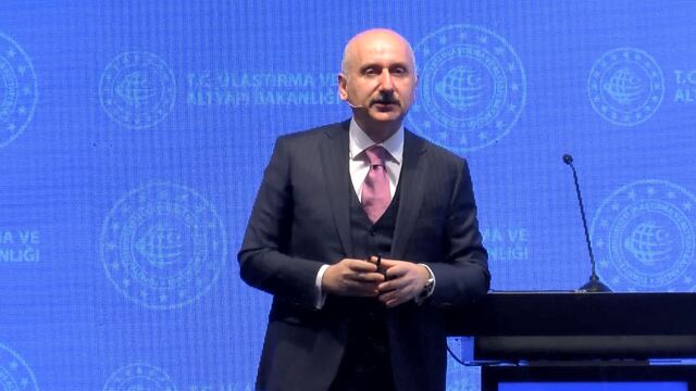 Karaismailoğlu'ndan Avrasya Tüneli açıklaması