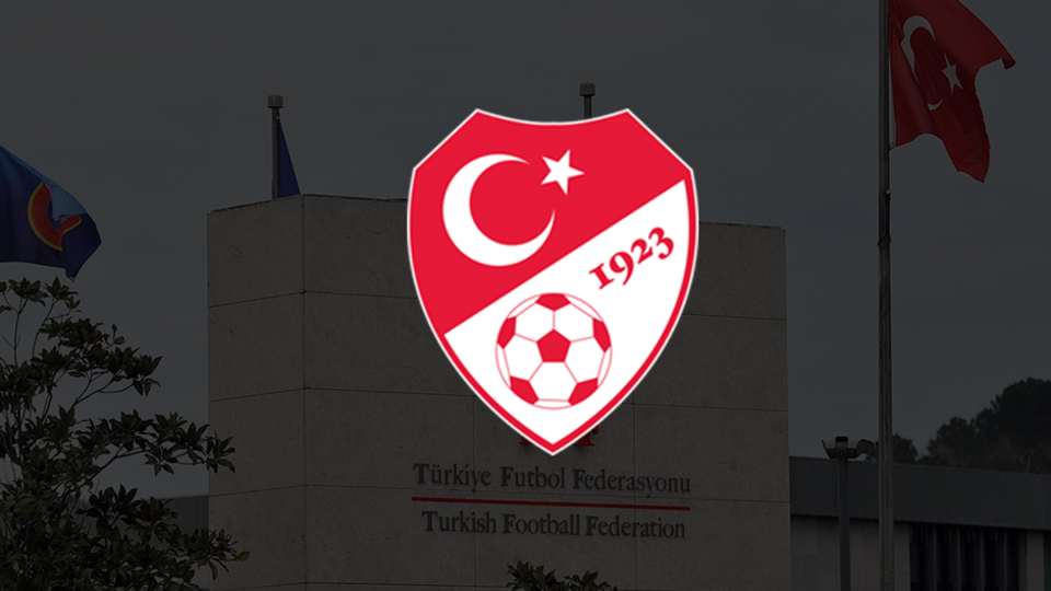 TFF'de istifa depremi