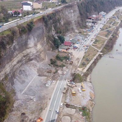 Rize'de heyelan felaketi! Korku dolu anlar kaydedildi