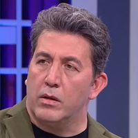 'Tiyatro benim borcum'