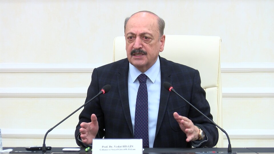 Bakan Bilgin'den flaş asgari ücret açıklaması