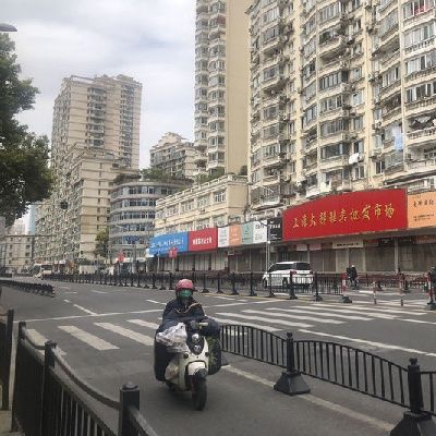 Milyonlarca kişi karantinada: Sokaklar boş kaldı