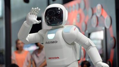 'Asimo' kariyerine nokta koydu!