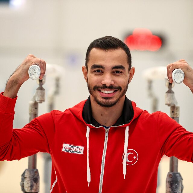 Ferhat Arıcan'dan gümüş madalya