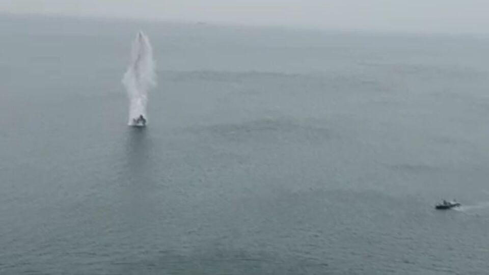 Alarma neden olan mayınların imha görüntüleri paylaşıldı