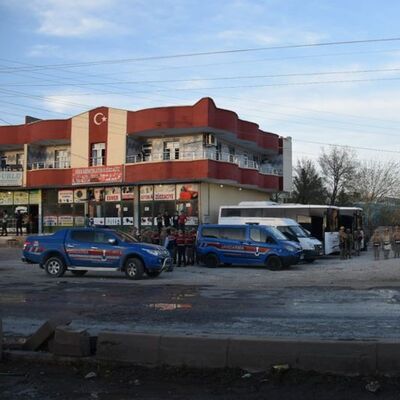 İki aile birbirine girdi, Vali müdahale etti