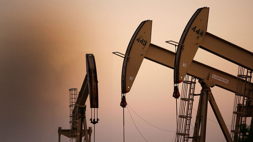 Petrol haftaya artışla başladı