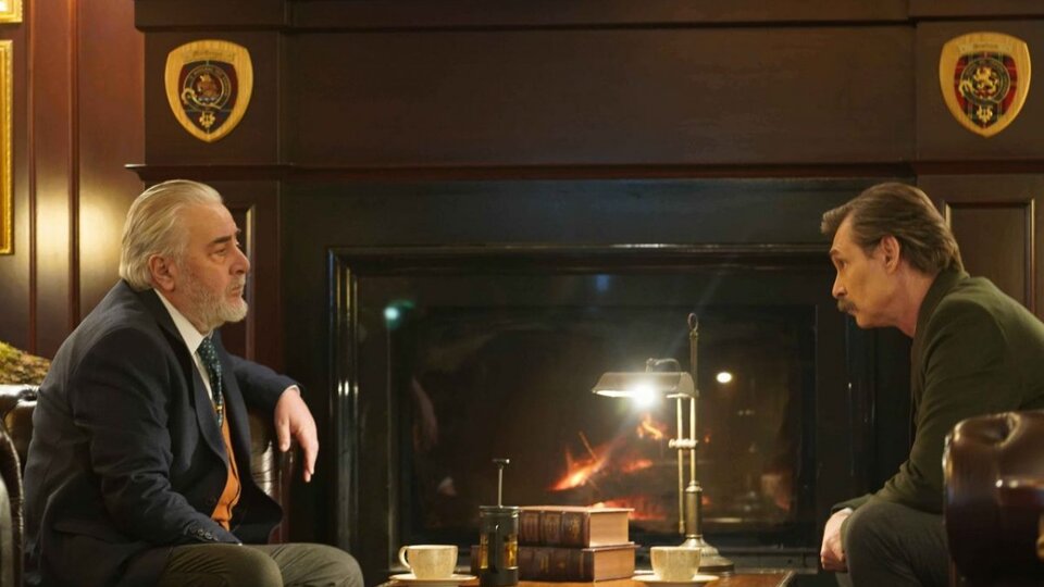 Hakim dizisi uyarlama mı?