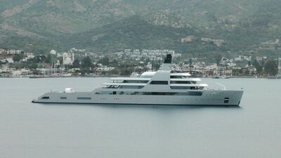 Rus milyarder Abramovich'in yatı Yalıkavak'a demir attı