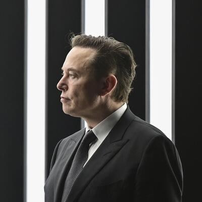 Elon Musk Twitter'ın yüzde 9'unu aldı