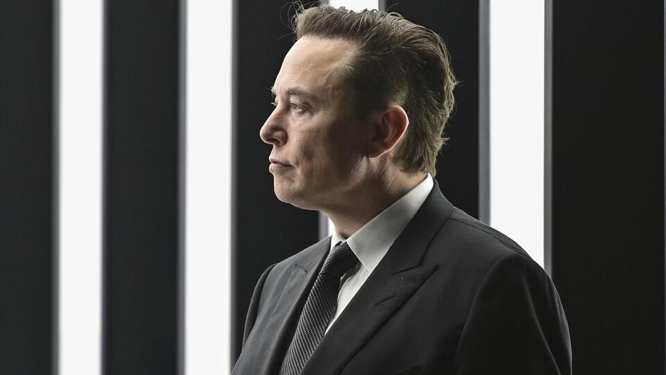 Elon Musk Twitter'ın yüzde 9'unu aldı