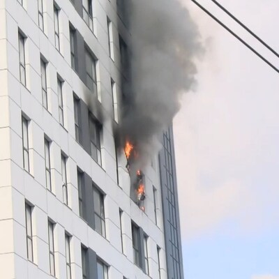 Korkunç iddia! Boşanmak istemeyen koca evini kundakladı