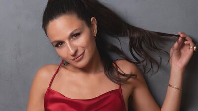 Selin Yeninci kimdir?