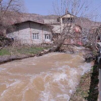 'Taşkın' tedirginliği! Belediye kum torbası dağıttı