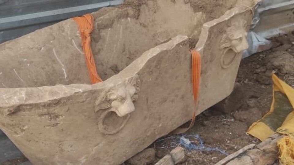 Roma küveti yeni yapılmış gibi