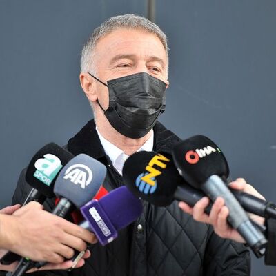 Ağaoğlu'ndan yayın ihalesi açıklaması