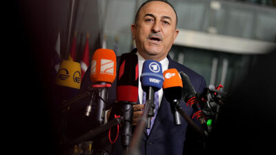 Bakan Çavuşoğlu'ndan önemli açıklamalar