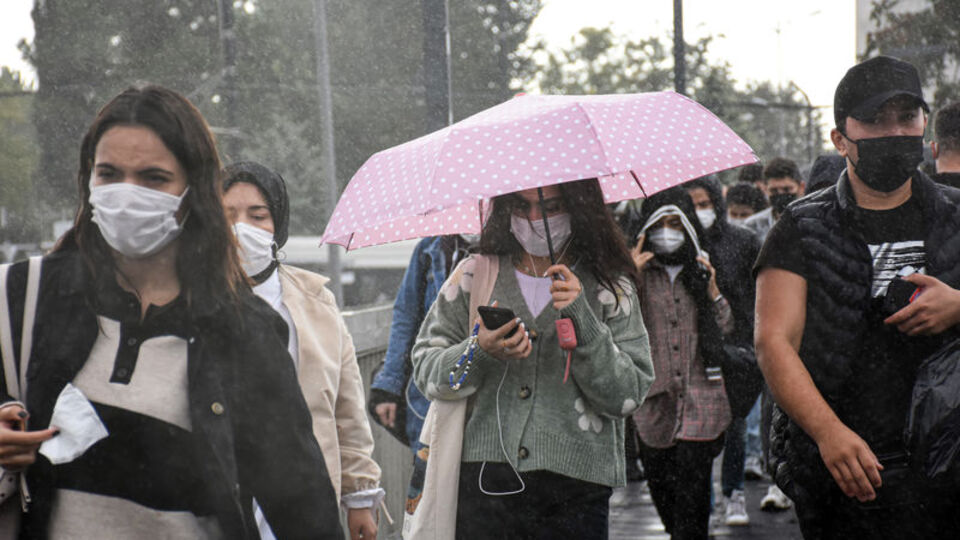 Sağanak ve lodos etkili olacak