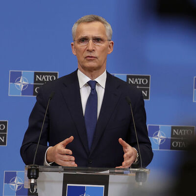 Stoltenberg: NATO üyeleri Ukrayna'ya desteği artırmada uzlaştı