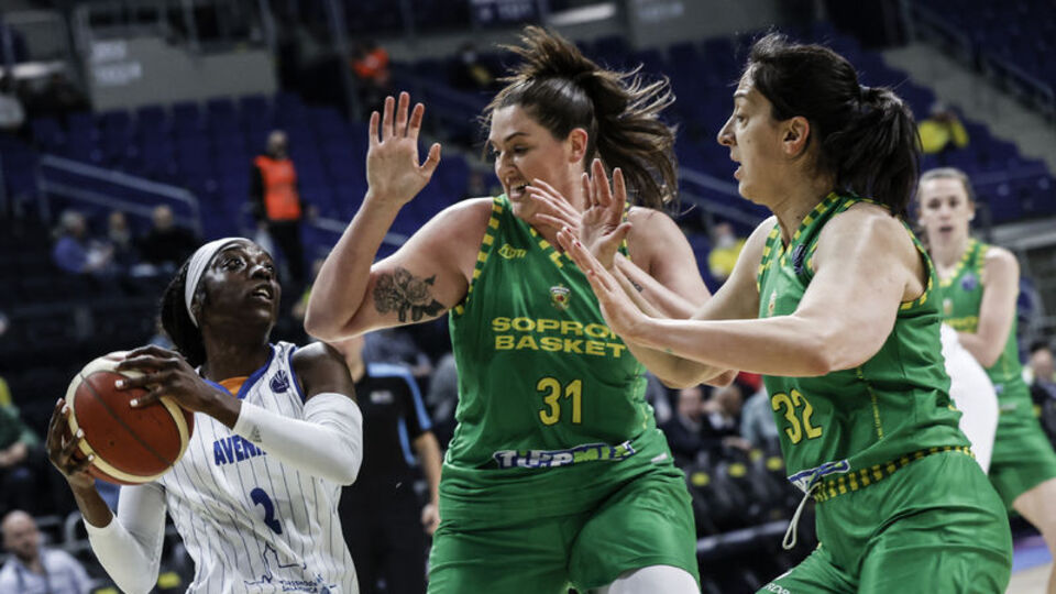 İlk finalist Sopron Basket