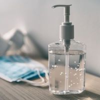 Dezenfektan orucu bozar mı?