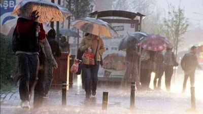 Meteoroloji'den haritalı uyarı! 3 bölgede sağanak!
