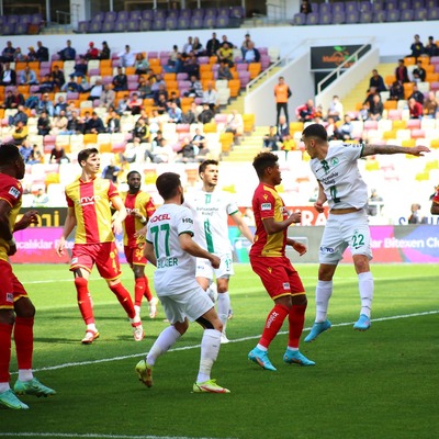 Süper Lig'den düşen ilk takım belli oldu