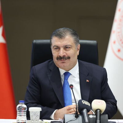 Bakan Koca'dan esprili paylaşım