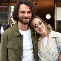 "Her şey gözüktüğü gibi tozpembe değil!"