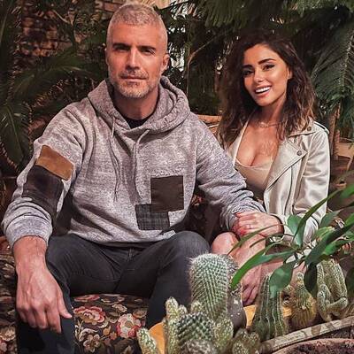 "Gözlerinin hapsindeyim!"