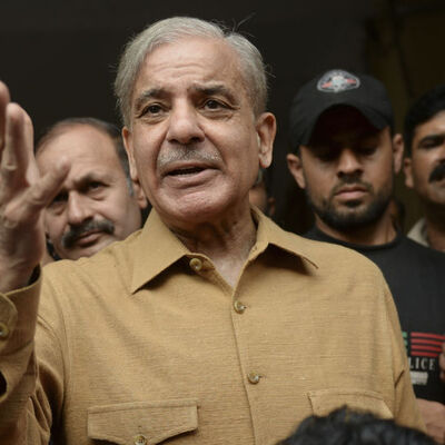 Pakistan'ın yeni başbakanı belli oldu