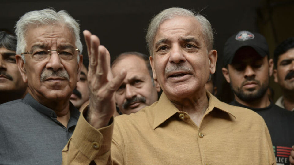 Pakistan'ın yeni başbakanı belli oldu