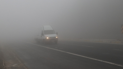 Bolu Dağı'na sis perdesi! Görüş mesafesi 10 metreye düştü