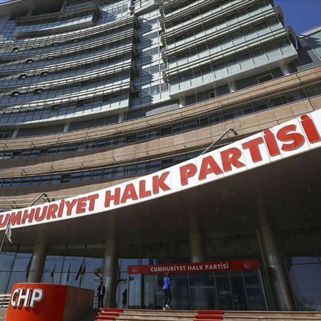 CHP, Seçim Kanunu'nun bazı maddeleri için AYM'ye başvurdu