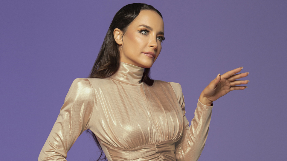 Su Soley'den albüm sürprizi!