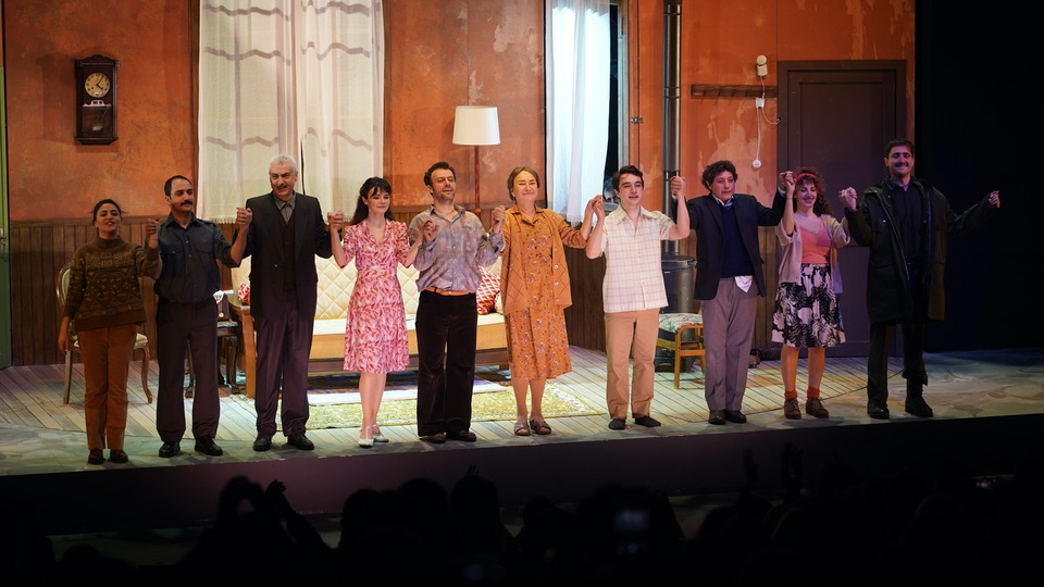 Kapalı gişe devam ediyor