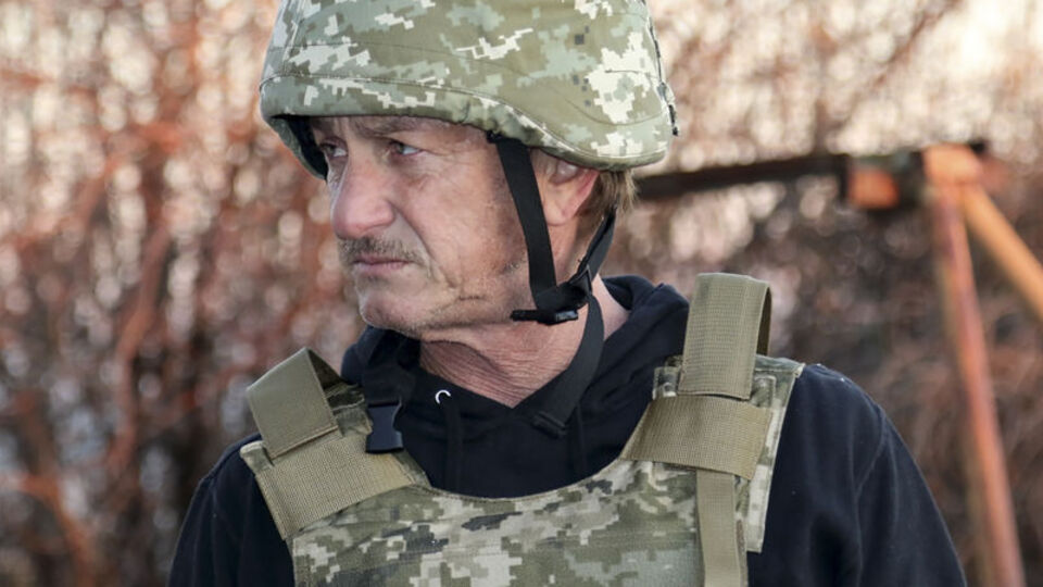 Sean Penn: Rusya'ya karşı silahlanmayı düşünüyorum