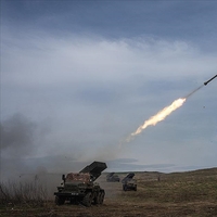 Ukrayna Rus kruvazör gemisini vurdu mu? Rusya'dan açıklama