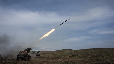 Ukrayna Rus kruvazör gemisini vurdu mu? Rusya'dan açıklama