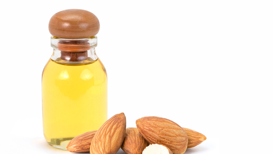 Badem yağının cilde faydaları