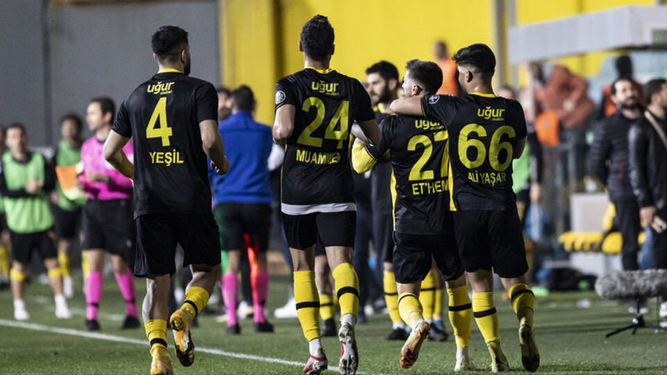 İstanbulspor geriden geldi!