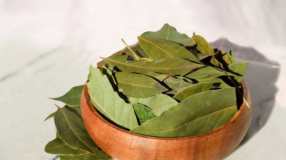 Defne yaprağının faydaları