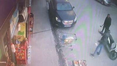 Baltalı maganda! Üzerine yürüdü