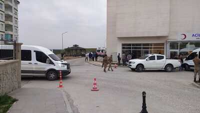 Diyarbakır'da iki aile çatıştı! 3'ü ağır 11 yaralı