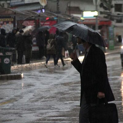 Bu bölgelerde sağanak, lodos ve toz taşınımı var