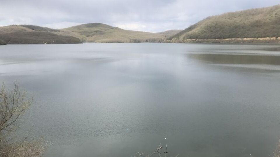 İstanbul'a su sağlayan Kazandere Barajı taştı