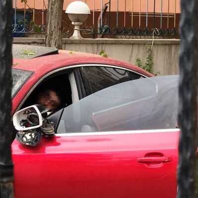 Şaşkına çeviren kaza... Kazaya rağmen uyumaya devam etti