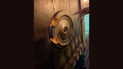 Ayasofya'nın İmparatorluk Kapısı'na zarar verildi