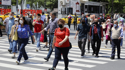 Bilim Kurulu Üyesi İlhan'dan 'yeni dönem' açıklaması!
