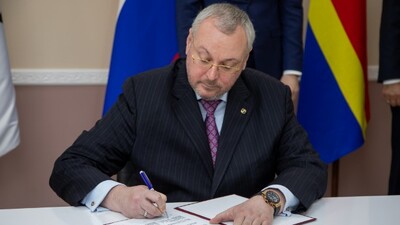 Kremlin'in eski üst düzey ismi, hamile eşi ve kızıyla ölü bulundu